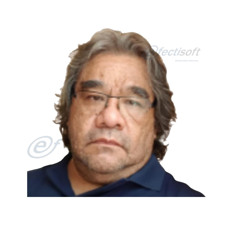 Raúl Zamudio - Professional portrait of a smiling man, dark background